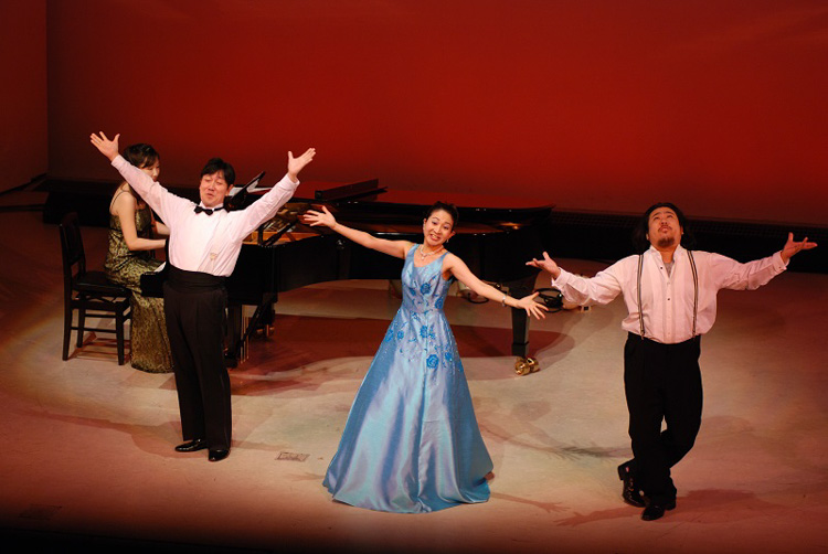 鎌倉発の音楽家・演劇集団による舞台